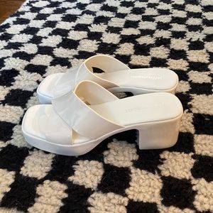 Jeffrey Campbell Cream Bubblegum Mule Size 6 NWB